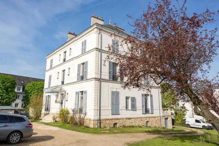 Le Studio Parisien Boissy-Saint-Léger Eksteriør bilde
